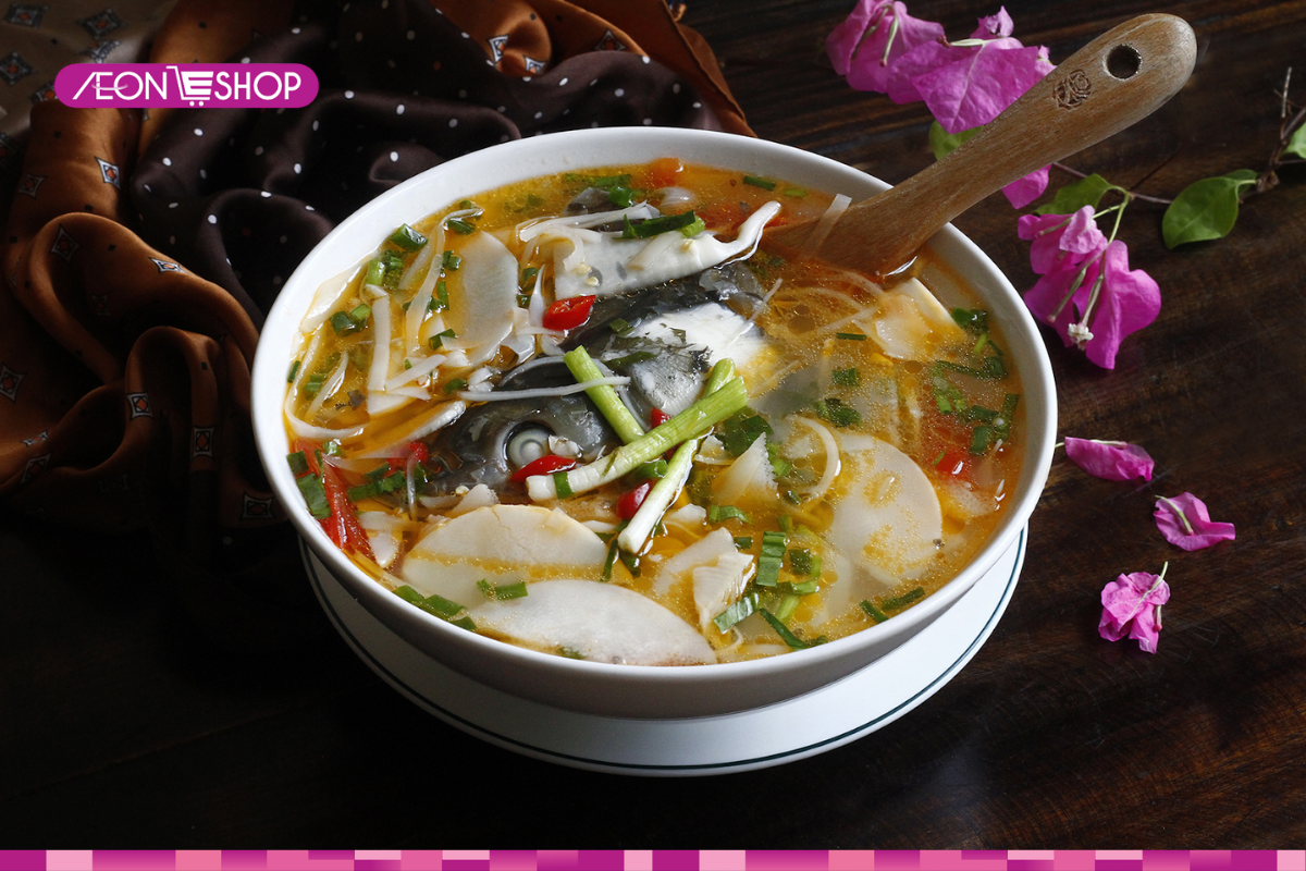 Canh cá nấu măng chua vừa thanh mát, vừa đậm đà giúp bữa cơm ngon miệng hơn
