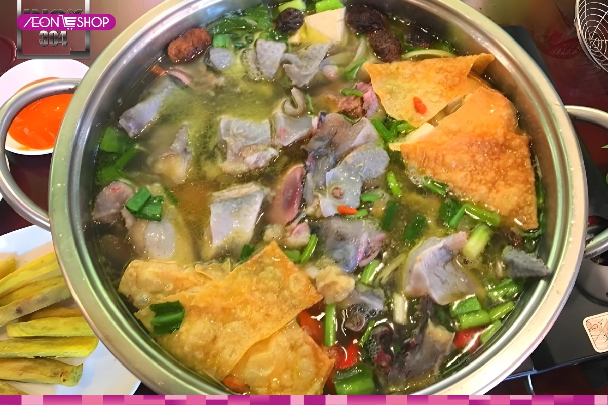 Lẩu gà đen