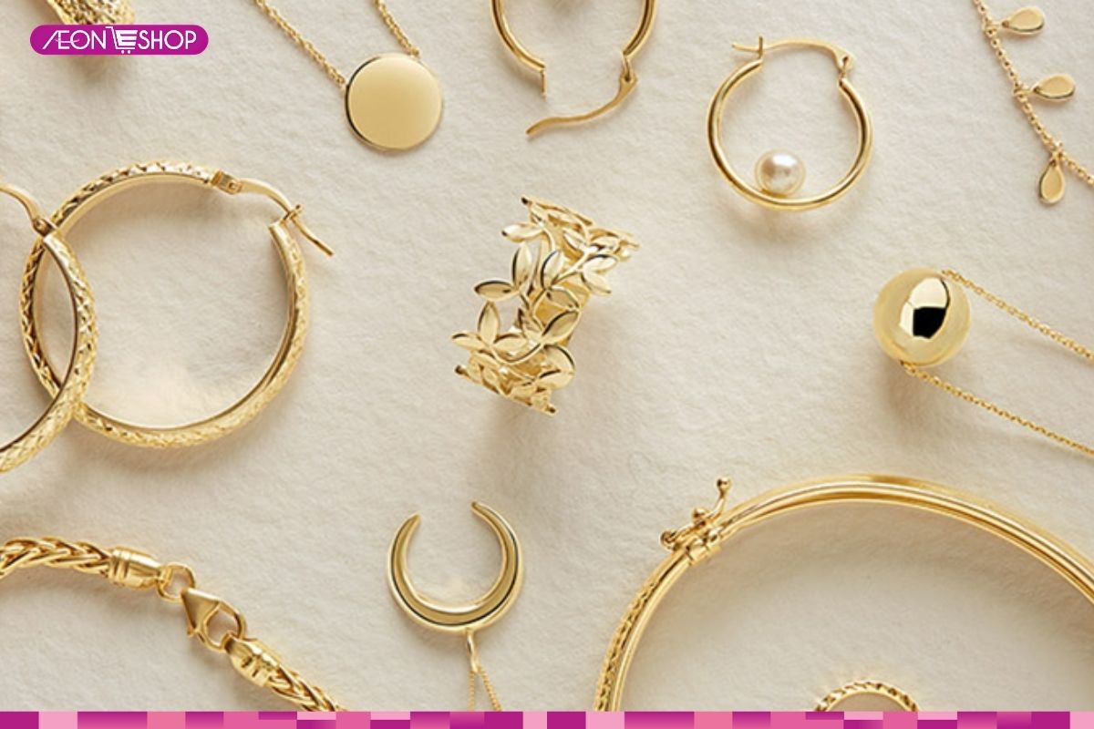 Tặng trang sức làm quà 8/3 cho mẹ