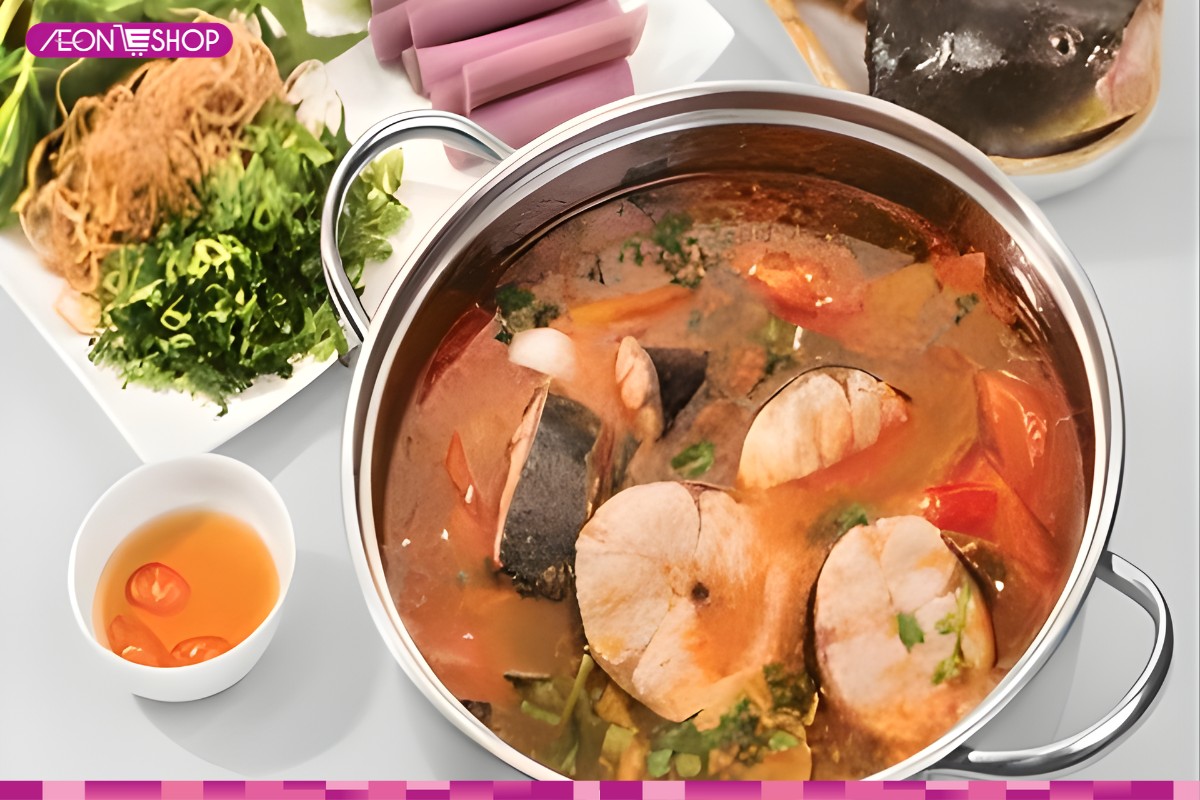 Hoàn thành và nấu nước lẩu cá chình